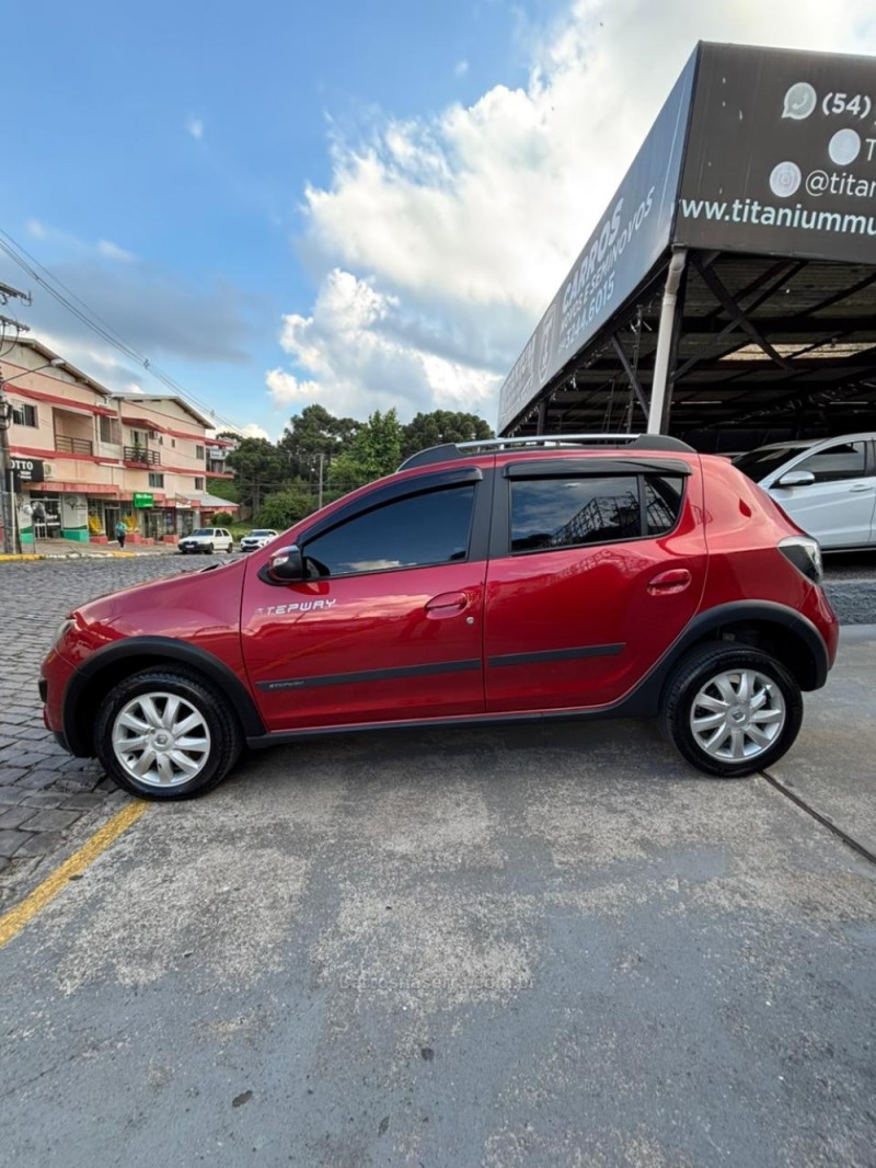SANDERO 1.6 STEPWAY 8V FLEX 4P MANUAL - 2015 - SãO FRANCISCO DE PAULA
