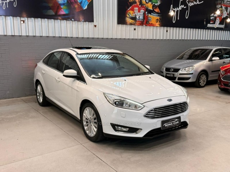 FOCUS 2.0 TITANIUM PLUS SEDAN 16V FLEX 4P AUTOMÁTICO - 2016 - CAXIAS DO SUL