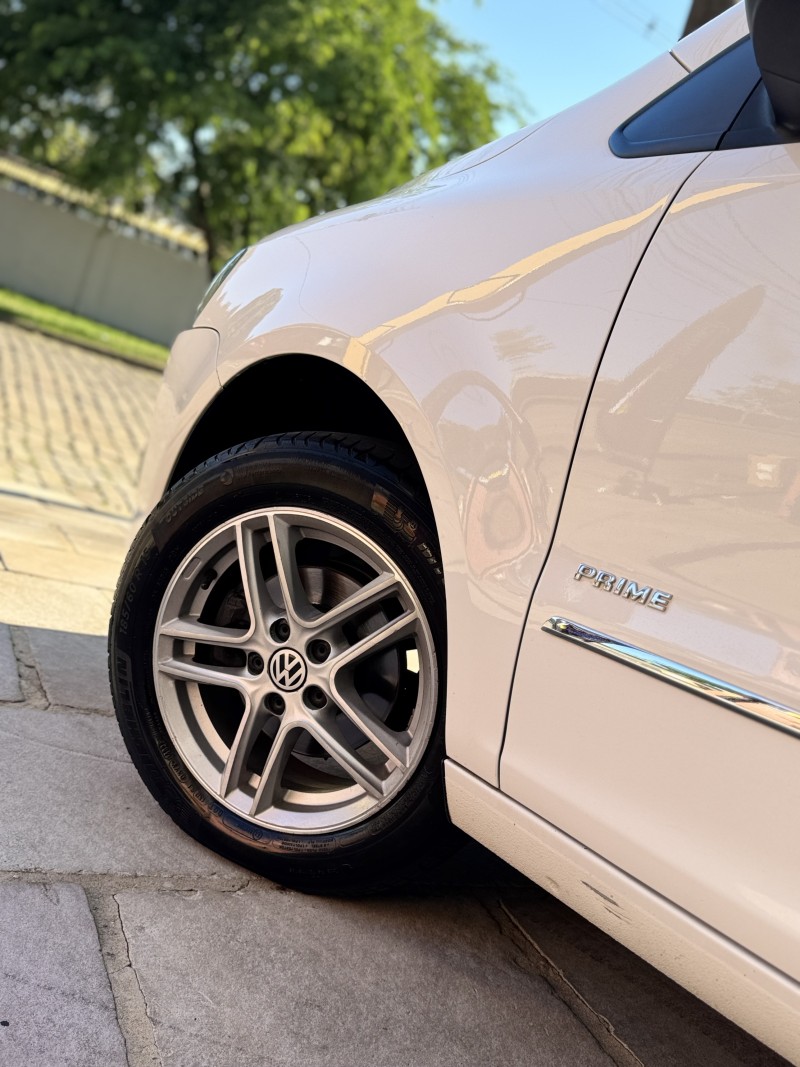 FOX 1.6 MI PRIME 8V FLEX 4P MANUAL - 2013 - CAXIAS DO SUL