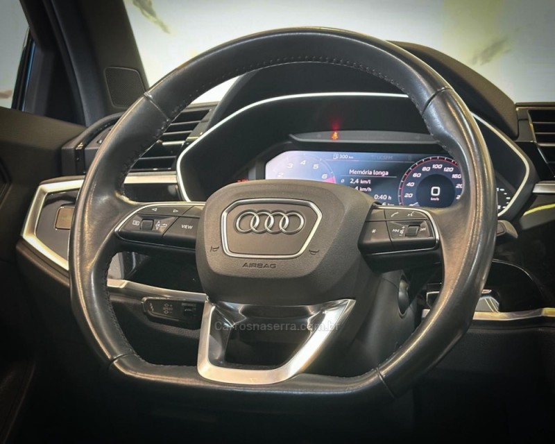 Q3 1.4 TFSI BLACK EDITION S TRONIC FLEX 4P AUTOMATICO - 2020 - GARIBALDI