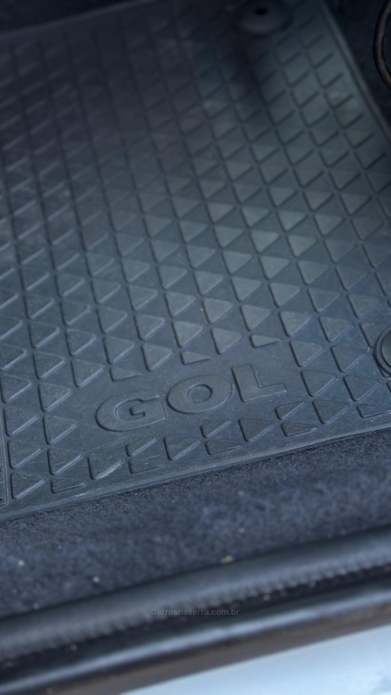 GOL 1.0 8V I-TRED FLEX 4P MANUAL - 2013 - BENTO GONçALVES