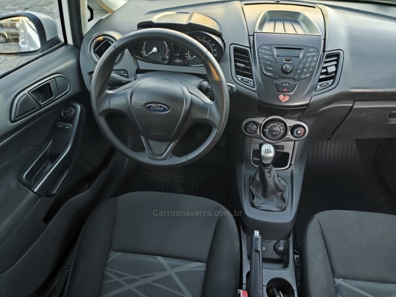 FIESTA 1.5 S HATCH 16V FLEX 4P MANUAL - 2015 - FARROUPILHA