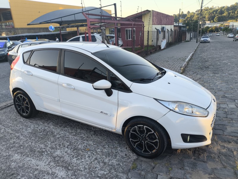FIESTA 1.5 S HATCH 16V FLEX 4P MANUAL - 2015 - FARROUPILHA