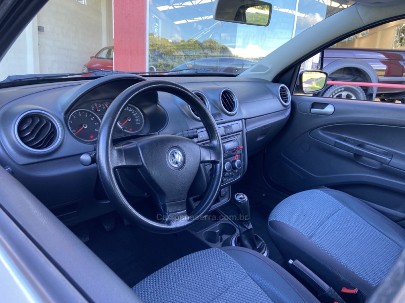 GOL 1.6 MI POWER 8V FLEX 4P MANUAL G.V - 2011 - NOVA PRATA