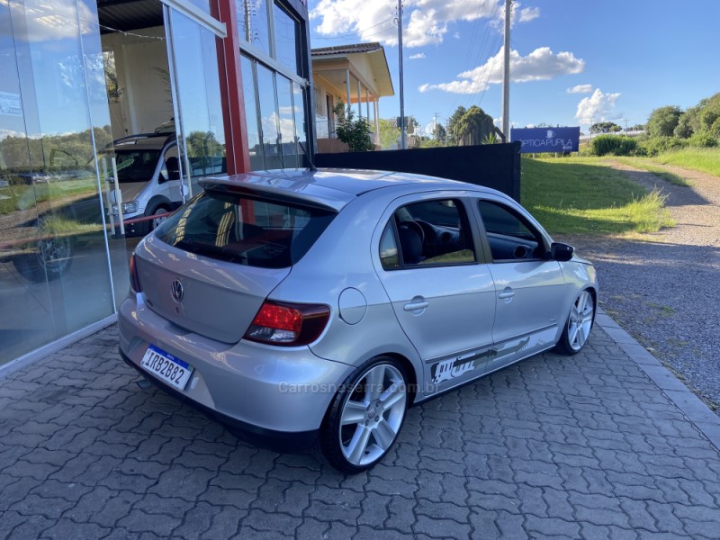 GOL 1.6 MI POWER 8V FLEX 4P MANUAL G.V - 2011 - NOVA PRATA