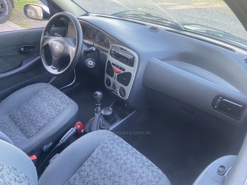 PALIO 1.0 MPI FIRE CELEBRATION ECONOMY 8V FLEX 4P MANUAL - 2009 - NOVA PRATA