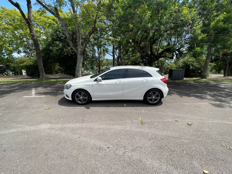 A 200 1.6 TURBO STYLE 16V GASOLINA 4P AUTOMÁTICO - 2015 - BENTO GONçALVES