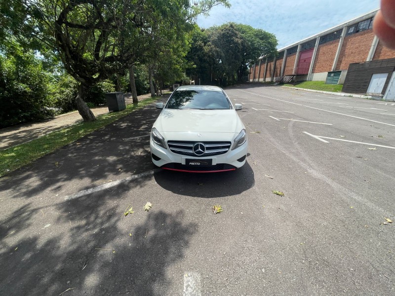 A 200 1.6 TURBO STYLE 16V GASOLINA 4P AUTOMÁTICO - 2015 - BENTO GONçALVES