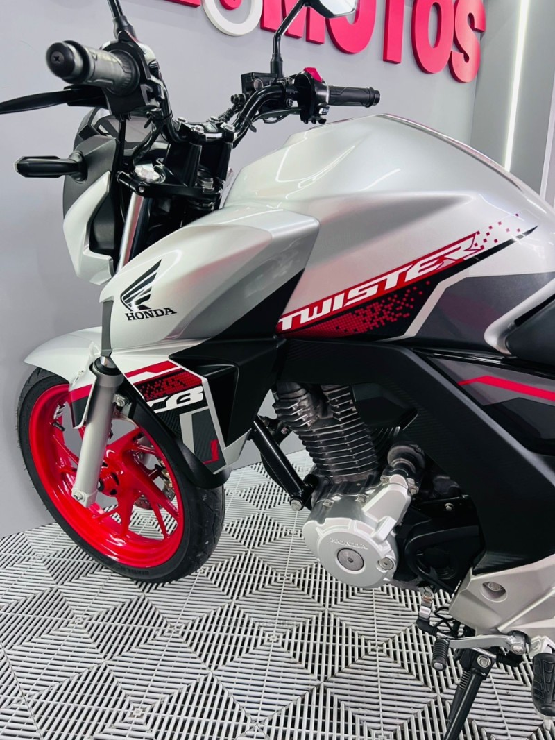 CB 250F TWISTER  - 2021 - CAMPO BOM