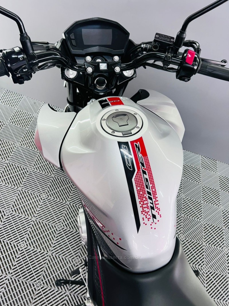 CB 250F TWISTER  - 2021 - CAMPO BOM