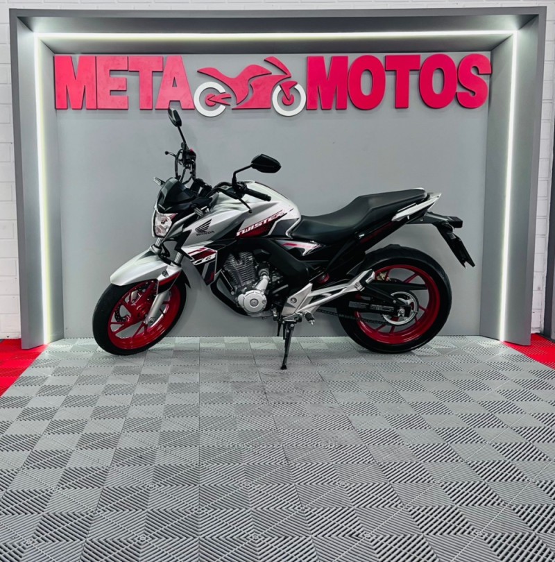 CB 250F TWISTER  - 2021 - CAMPO BOM