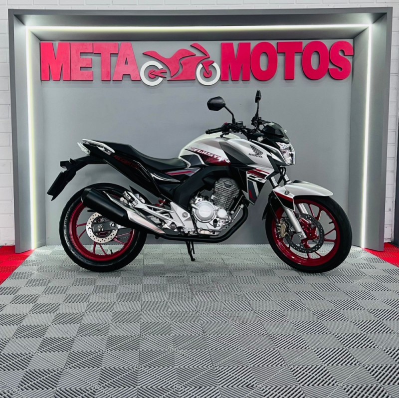 cb 250f twister  2021 campo bom