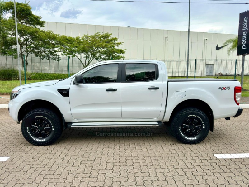 RANGER 3.2 XLS 4X4 CD 20V DIESEL 4P AUTOMÁTICO - 2015 - ESTâNCIA VELHA