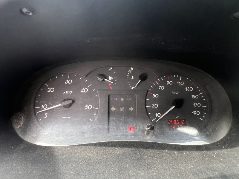 MASTER 2.5 DCI CHASSI CABINE L2H1 16V DIESEL 2P MANUAL - 2007 - GARIBALDI