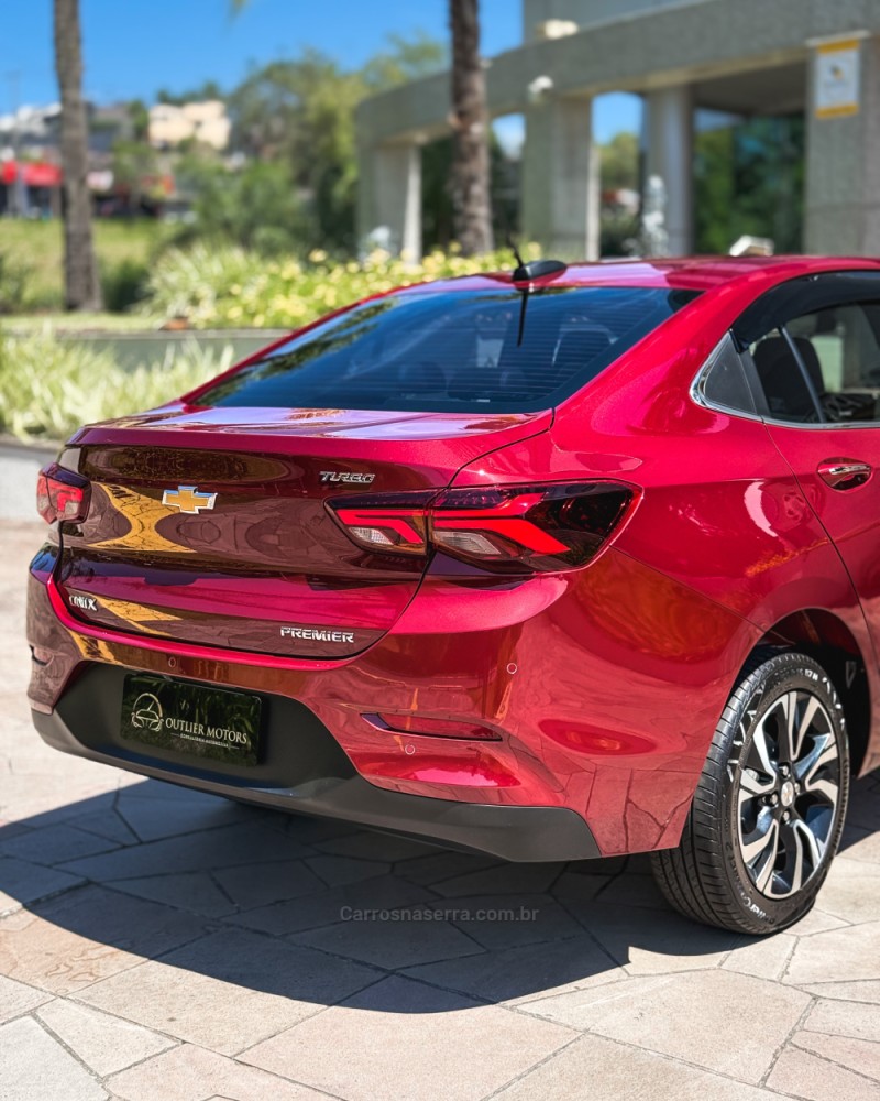 ONIX 1.0	PREMIER II PLUS 12V TURBO FLEX 4P AUTOMÁTICO - 2025 - NOVO HAMBURGO