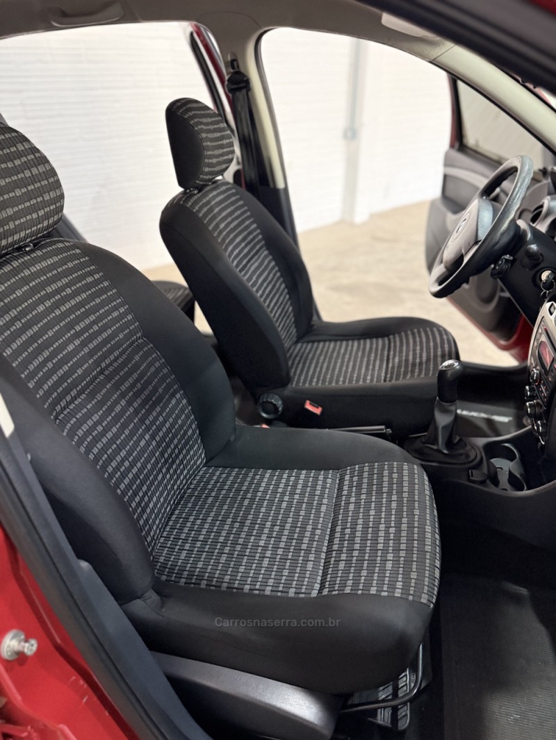 SANDERO 1.0 EXPRESSION 16V FLEX 4P MANUAL - 2014 - ARROIO DO MEIO