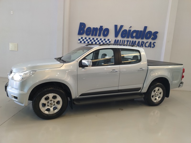 S10 2.4 LTZ 4X2 CD 8V FLEX 4P MANUAL - 2013 - BENTO GONçALVES