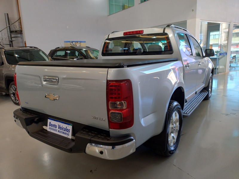 S10 2.4 LTZ 4X2 CD 8V FLEX 4P MANUAL - 2013 - BENTO GONçALVES