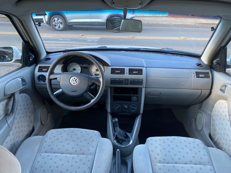 PARATI 1.8 MI PLUS 8V FLEX 4P MANUAL G.III - 2004 - VACARIA