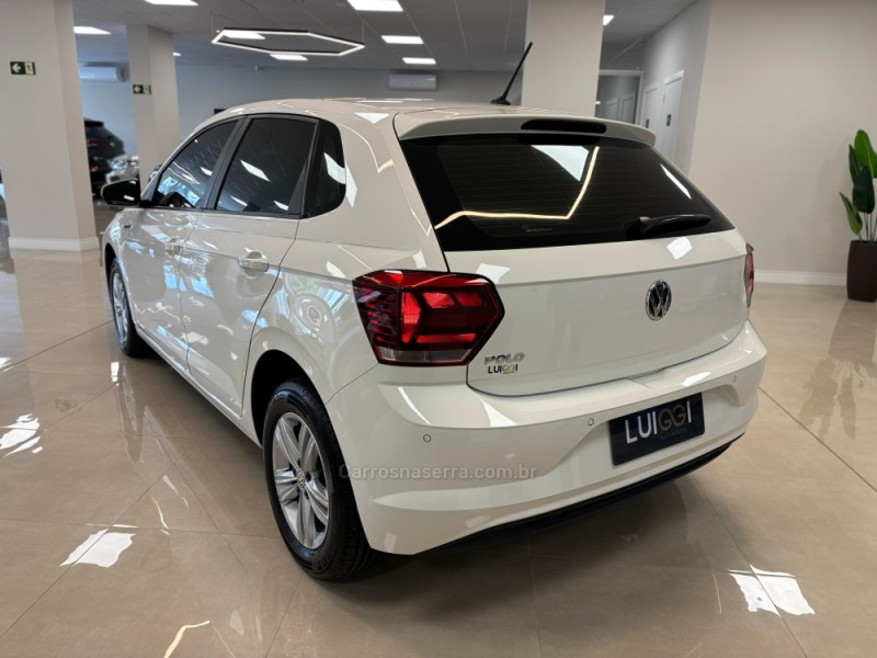 POLO 1.0 MPI 12V FLEX 4P MANUAL - 2019 - CARLOS BARBOSA