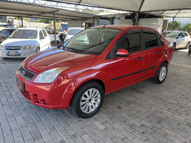 fiesta 1.0 mpi sedan 8v flex 4p manual 2010 caxias do sul
