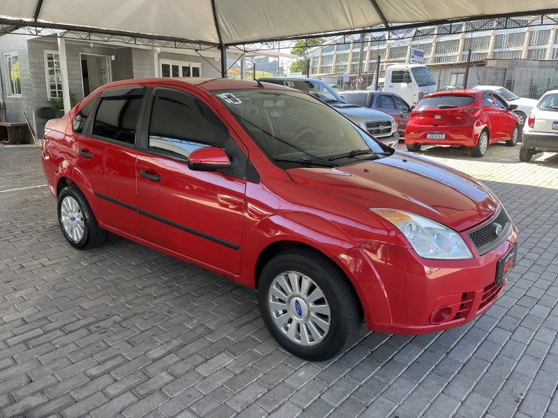 FIESTA 1.0 MPI SEDAN 8V FLEX 4P MANUAL - 2010 - CAXIAS DO SUL