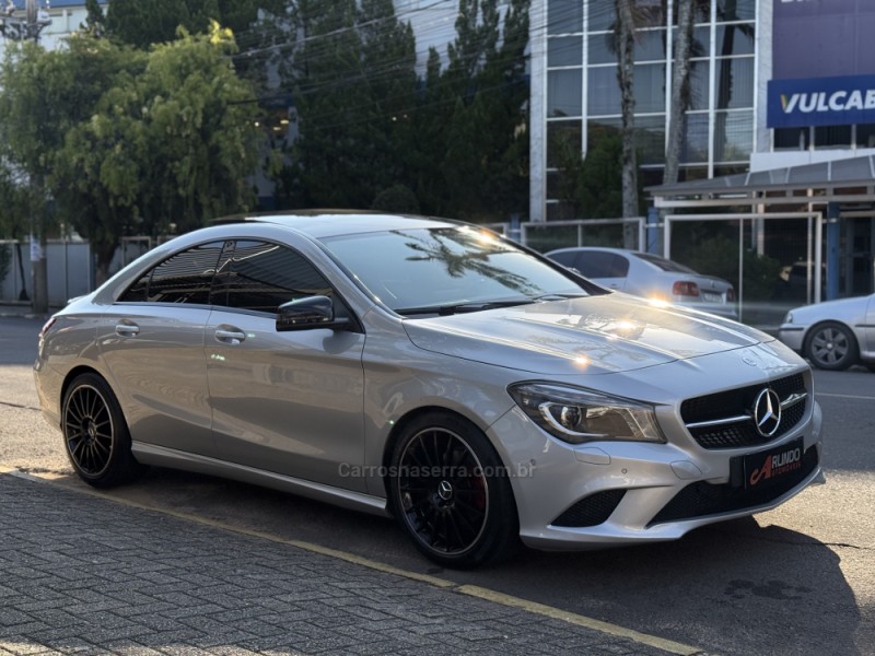 cla 200 1.6 vision 16v flex 4p automatico 2015 parobe