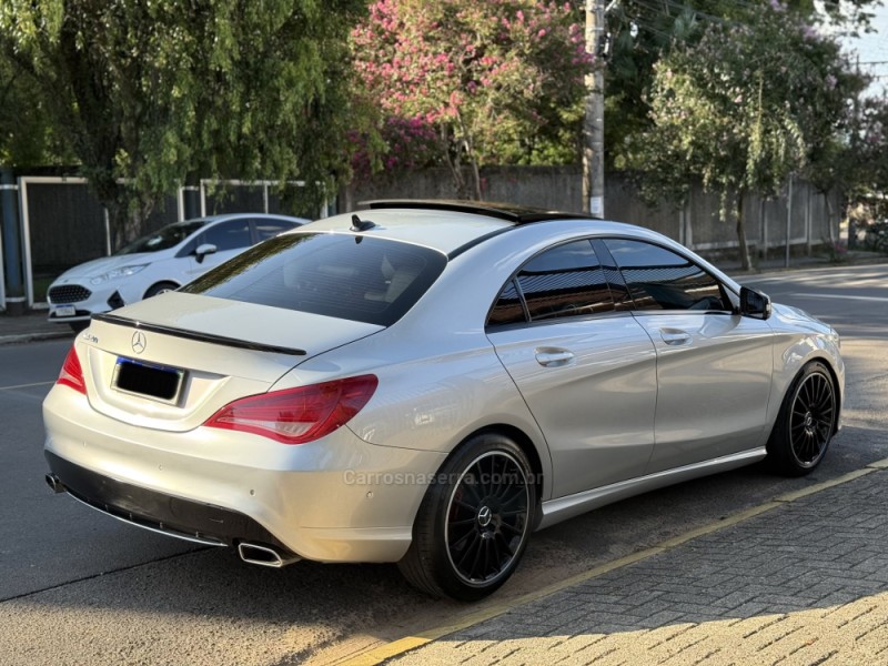 CLA 200 1.6 VISION 16V FLEX 4P AUTOMÁTICO - 2015 - PAROBé
