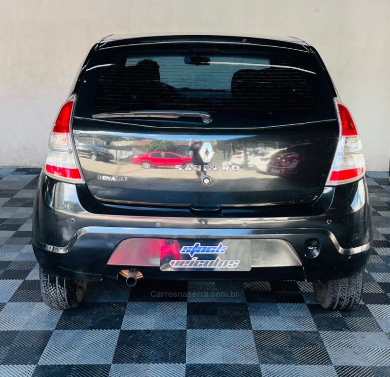 SANDERO 1.0 EXPRESSION 16V FLEX 4P MANUAL - 2014 - NOVO HAMBURGO