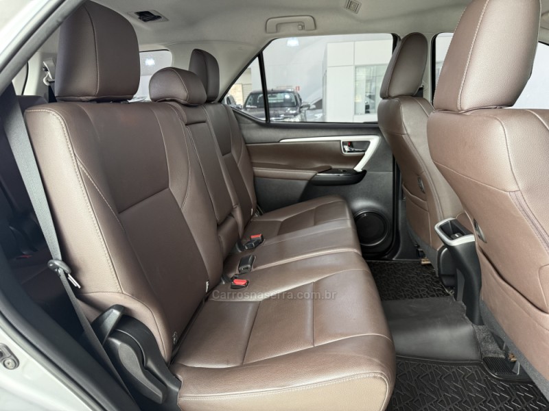 HILUX SW4 2.8 SRX 4X4 16V TURBO INTERCOOLER DIESEL 4P AUTOMÁTICO - 2016 - BENTO GONçALVES