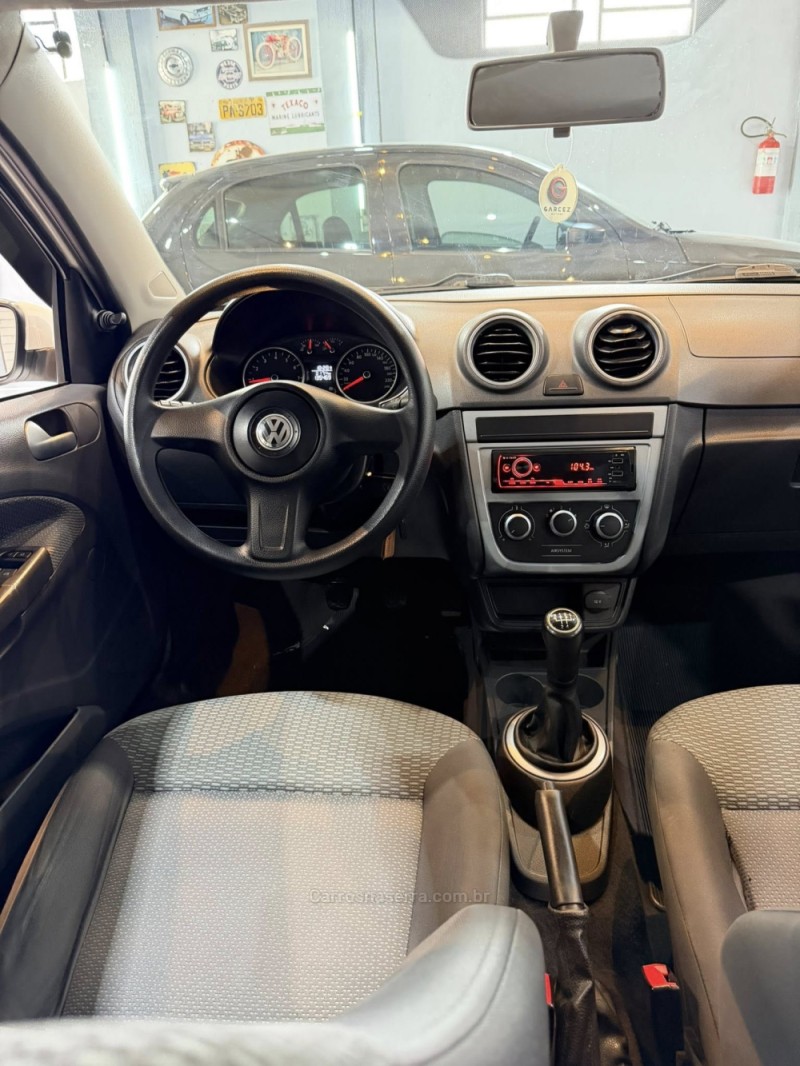 GOL 1.6 MI 8V FLEX 4P MANUAL G.V - 2011 - LAGOA VERMELHA