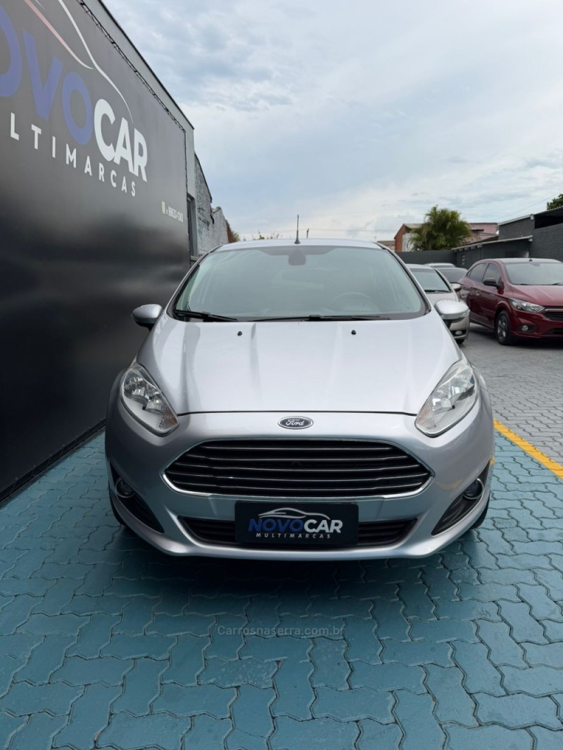 FIESTA 1.6 TITANIUM HATCH 16V FLEX 4P AUTOMÁTICO - 2014 - ESTâNCIA VELHA
