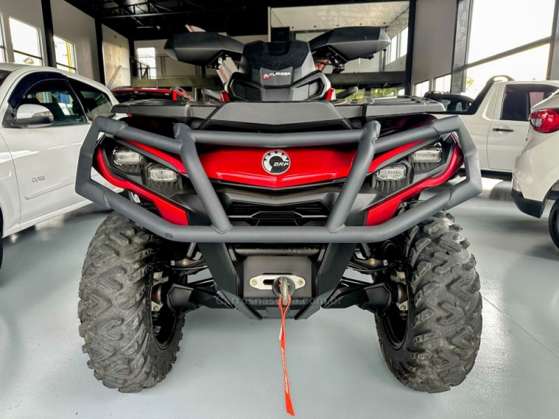 OUTLANDER  - 2024 - TRêS COROAS