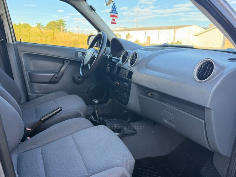 PARATI 1.8 COMFORTLINE 8V FLEX 4P MANUAL G.IV - 2006 - LAGOA VERMELHA