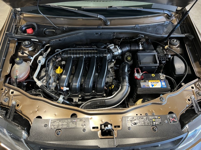 DUSTER 2.0 DYNAMIQUE 4X2 16V FLEX 4P AUTOMÁTICO - 2016 - CAXIAS DO SUL