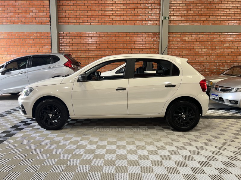 GOL 1.0 MI TRENDLINE 8V FLEX 4P MANUAL - 2017 - BENTO GONçALVES