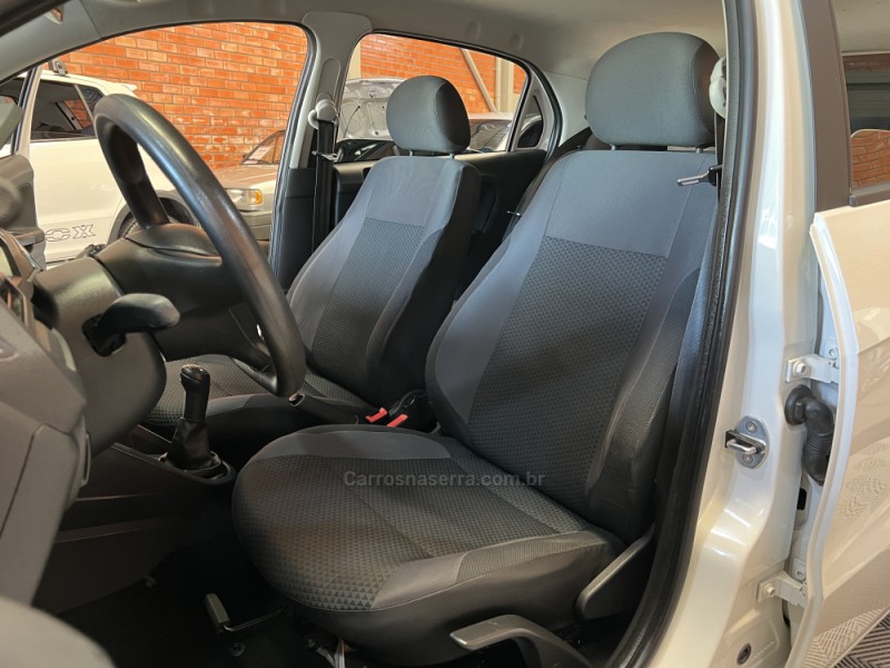 GOL 1.0 MI TRENDLINE 8V FLEX 4P MANUAL - 2017 - BENTO GONçALVES