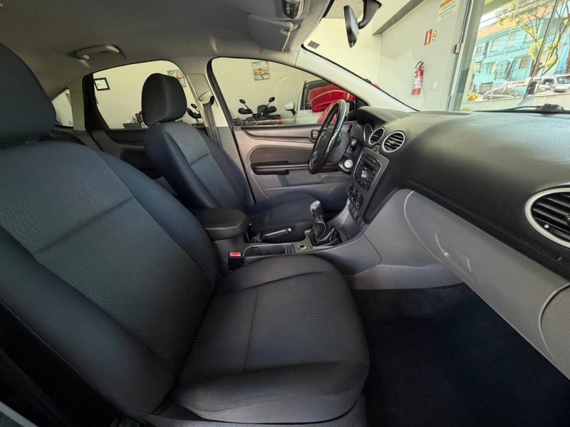 FOCUS 1.6 GLX 16V FLEX 4P MANUAL - 2012 - CAXIAS DO SUL