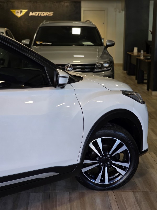 KICKS 1.6 EXCLUSIVE 16V FLEX 4P AUTOMÁTICO - 2022 - CAXIAS DO SUL