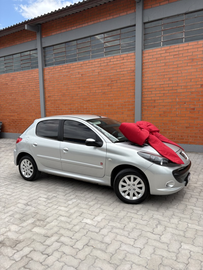 207 1.4 XR 8V FLEX 4P MANUAL - 2011 - CAXIAS DO SUL