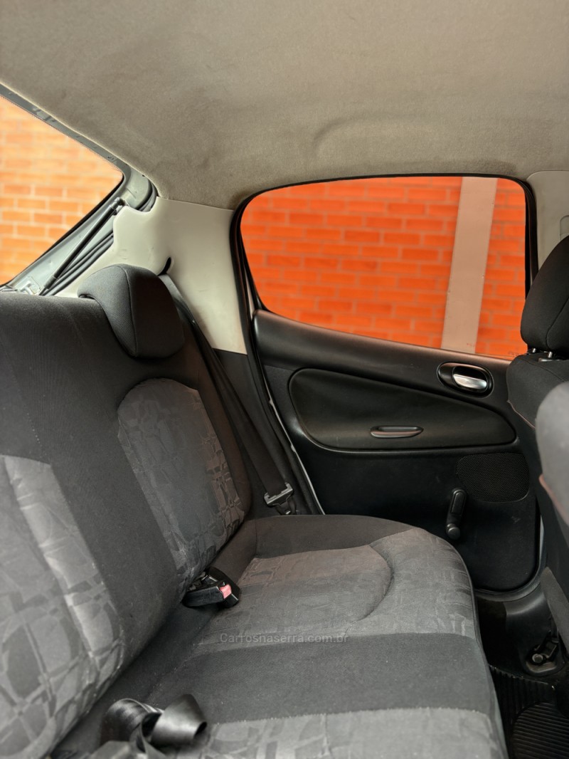 207 1.4 XR 8V FLEX 4P MANUAL - 2011 - CAXIAS DO SUL