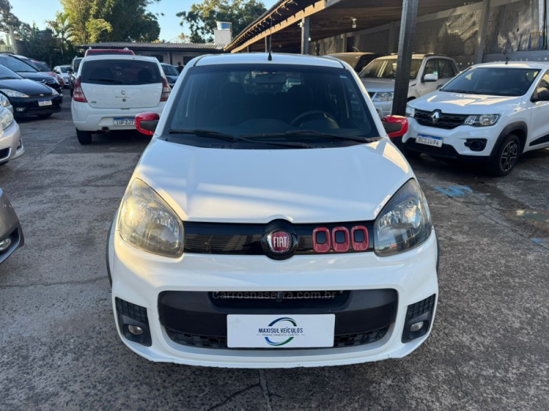 UNO 1.4 EVO SPORTING 8V FLEX 4P AUTOMATIZADO - 2015 - GRAVATAí