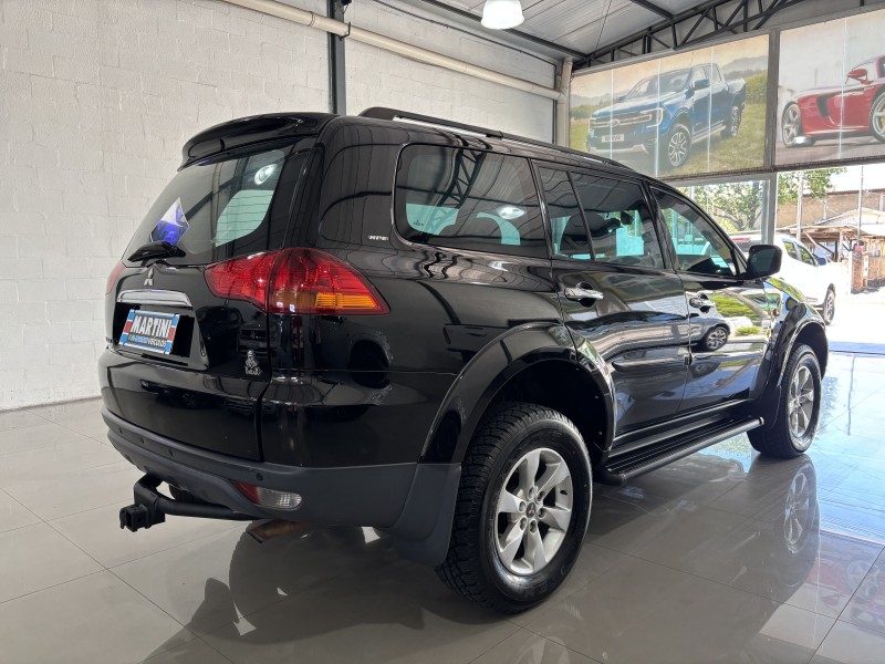 PAJERO DAKAR 3.2 HPE 4X4 7 LUGARES 16V TURBO INTERCOOLER DIESEL 4P AUTOMÁTICO - 2012 - CAXIAS DO SUL