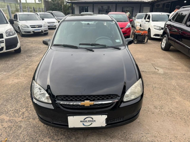 CLASSIC 1.0 MPFI LS 8V GASOLINA 4P MANUAL - 2015 - GRAVATAí