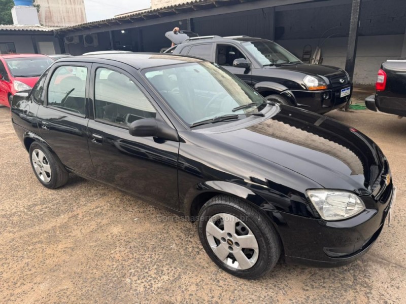 CLASSIC 1.0 MPFI LS 8V GASOLINA 4P MANUAL - 2015 - GRAVATAí