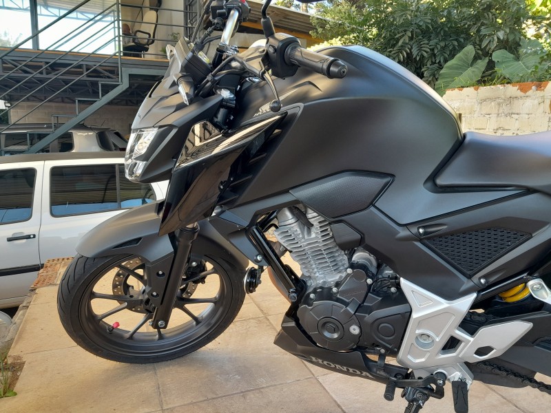 CB 300F TWISTER CBS - 2024 - CAXIAS DO SUL
