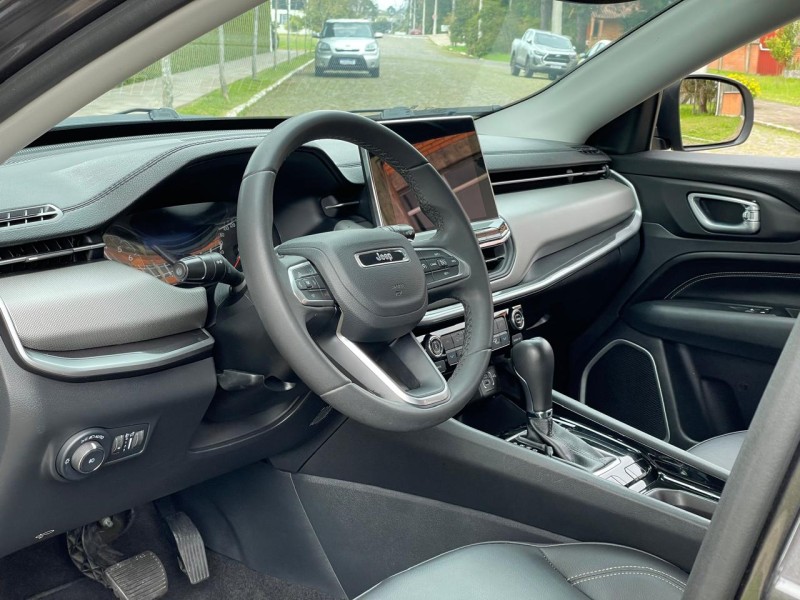 COMPASS 1.3 LONGITUDE T270 16V TURBO FLEX 4P AUTOMÁTICO - 2023 - FARROUPILHA