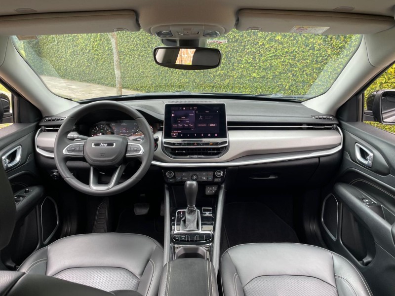 COMPASS 1.3 LONGITUDE T270 16V TURBO FLEX 4P AUTOMÁTICO - 2023 - FARROUPILHA