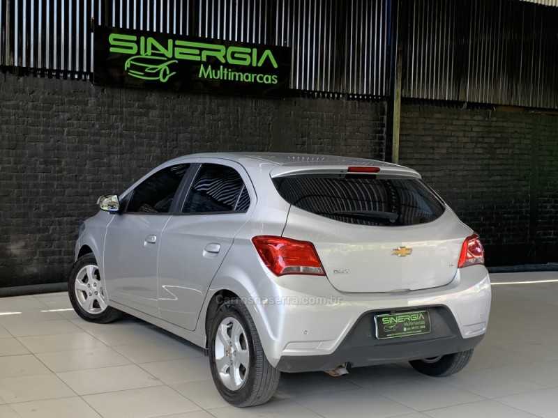 ONIX 1.4 MPFI LT 8V FLEX 4P MANUAL - 2019 - CAXIAS DO SUL