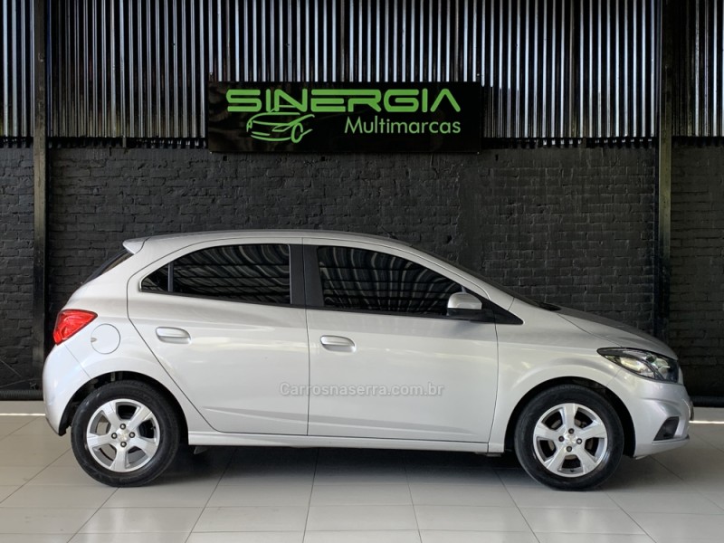 ONIX 1.4 MPFI LT 8V FLEX 4P MANUAL - 2019 - CAXIAS DO SUL